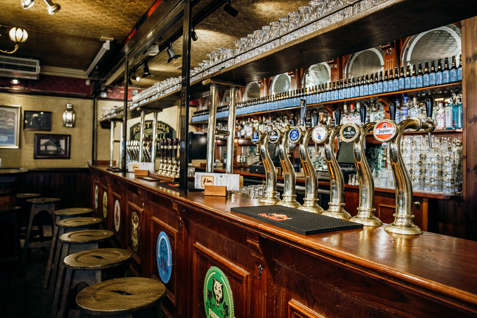 Bar upstairs in the Fiddler